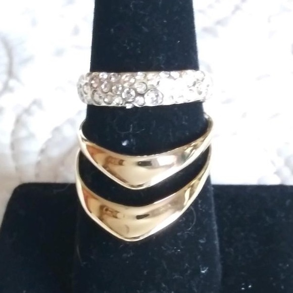 Alexis Bittar Jewelry - Alexis Bittar gold tone ring with crystals. New with tags. Sz 7
